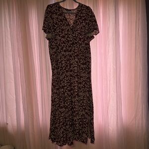 Floral V-Neck Maxi Dress in Burgundy BloomChic